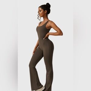 #8621. NEW! Mooslover Women's Backless Yoga Jumpsuit w/Flared Legs. Size XL
